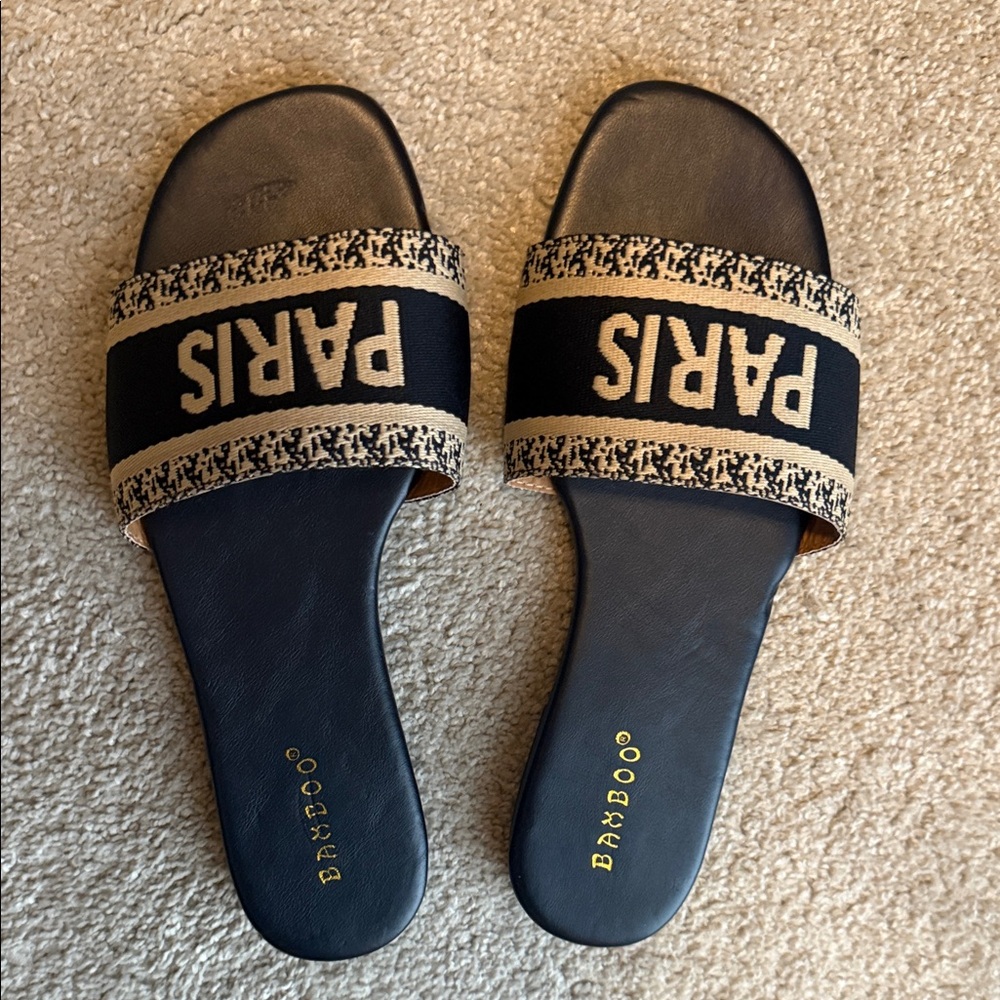 BAMBOO Black and Tan Paris Slide Sandals